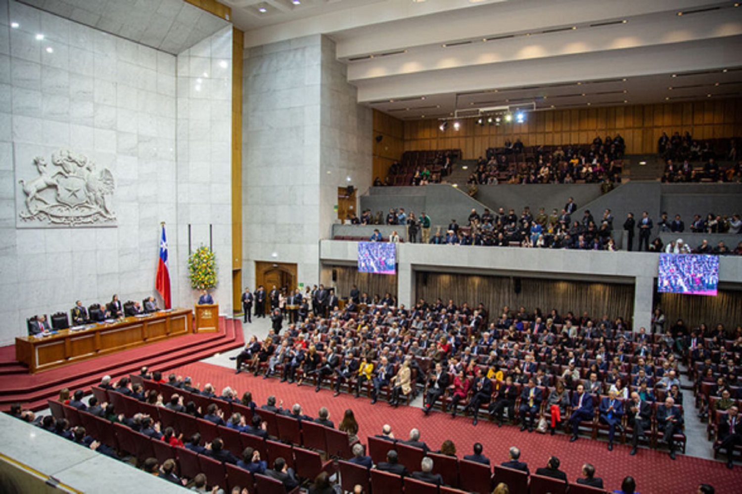 Por un nuevo Congreso austero y cercano a la gente